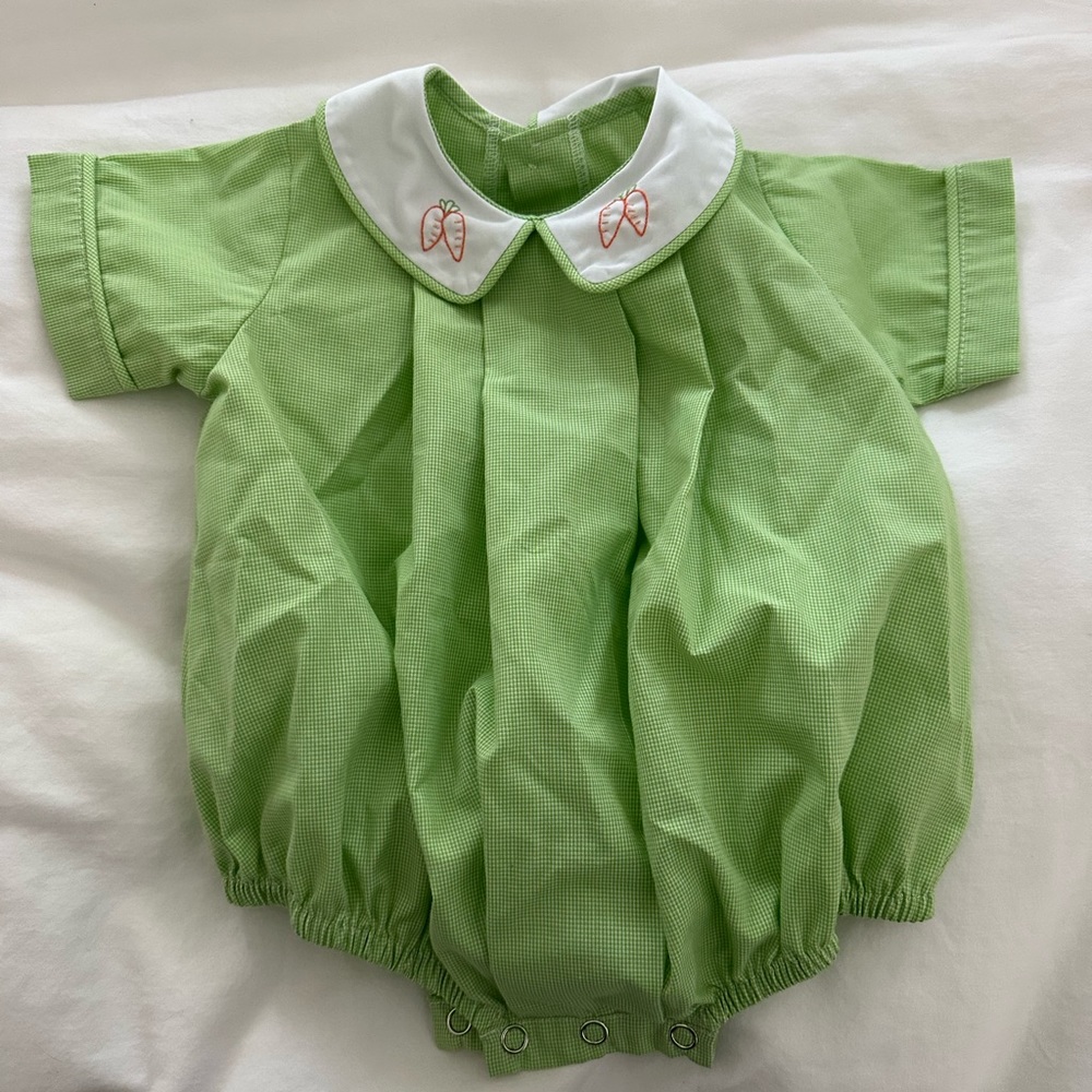 Easter carrot green baby bubble
